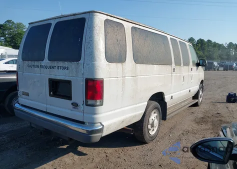 1999 Ford E-350 Super Duty Xl/Xlt из США, поврежденный, VIN 1FBSS31S5XHA73353